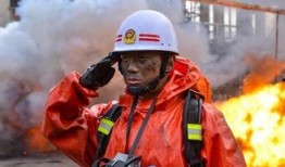 火线出击(上)在线观看,生死较量，正义之战